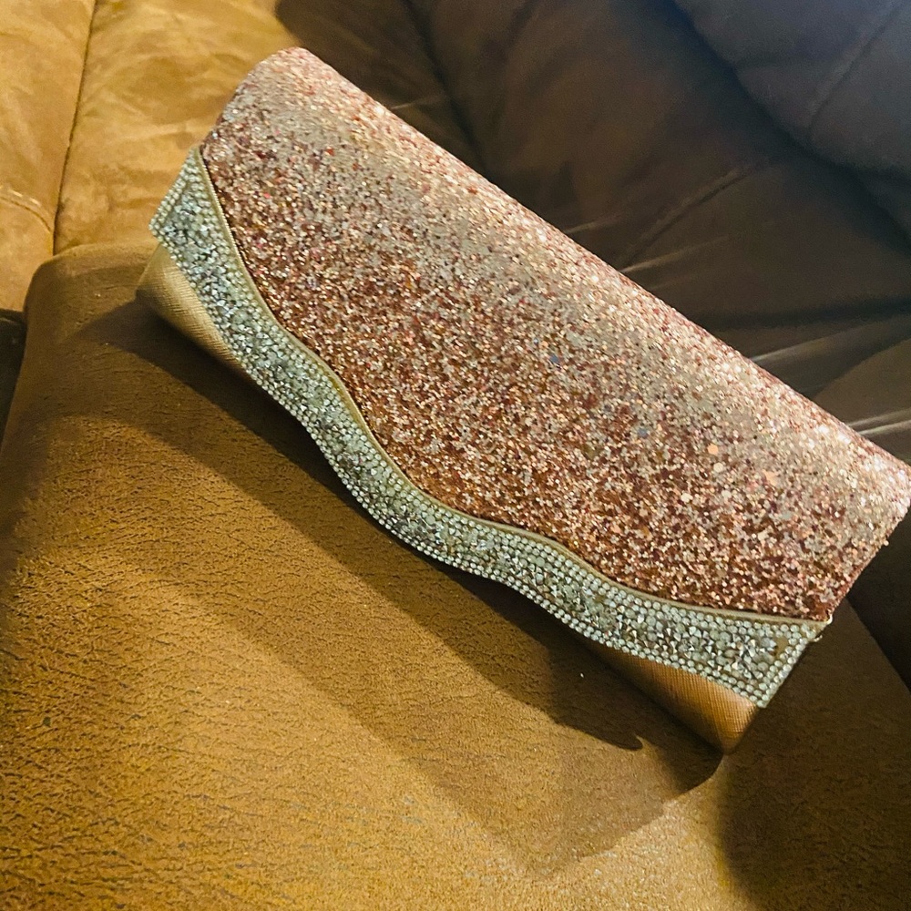 Purse in dusty rose only used once